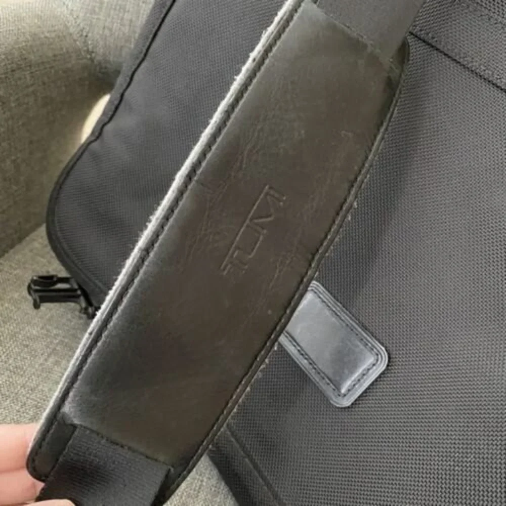 Tumi Messenger Crossbody Mens Bag Black